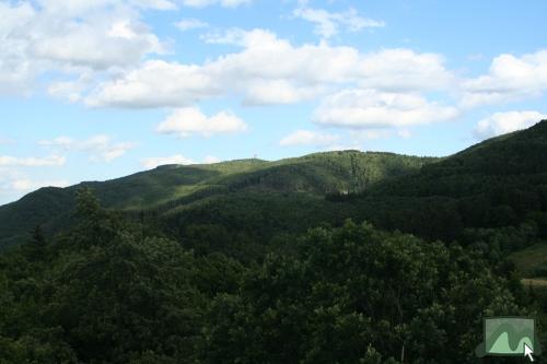 Felső-Mátra, háttérben Galyatető