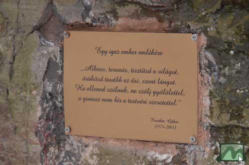 Egy igaz ember emlékére, Kecskés Gábor (Galya-vár)