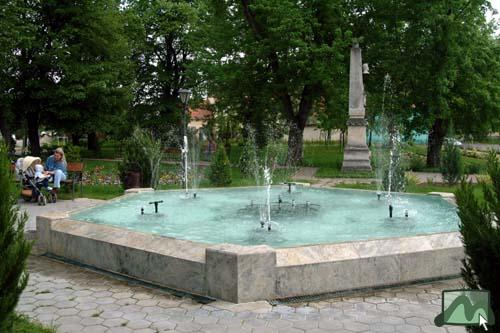 Verpelét -  Millenniumi díszpark szökőkúttal