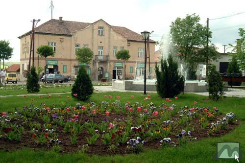 Verpelét -  Millenniumi díszpark szökőkúttal