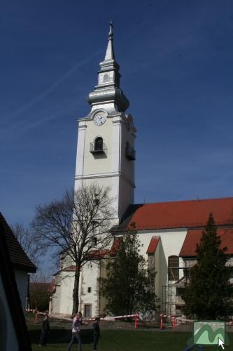 Szent Lőrinc plébániatemplom - Pásztó