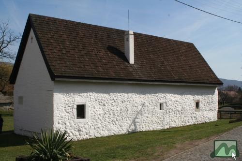 Oskolamester háza - Pásztó