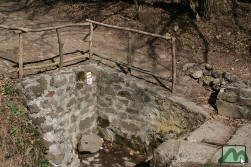 Felső-csevice-kút - Tar